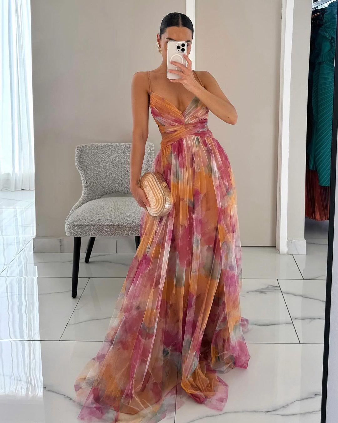 SKU_1783233370901_104, SKU_1783233370901_143, SKU_1783233370901_337, SKU_1783233370901_718