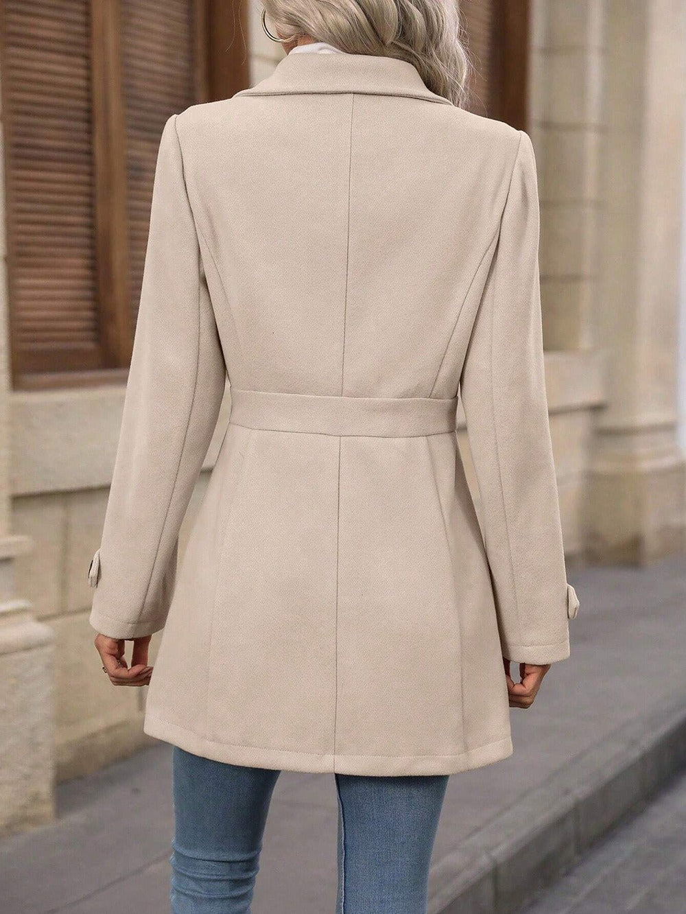 Danielle | Overgangsjakke Beige Uld Getailleret Knapper til Kvinder