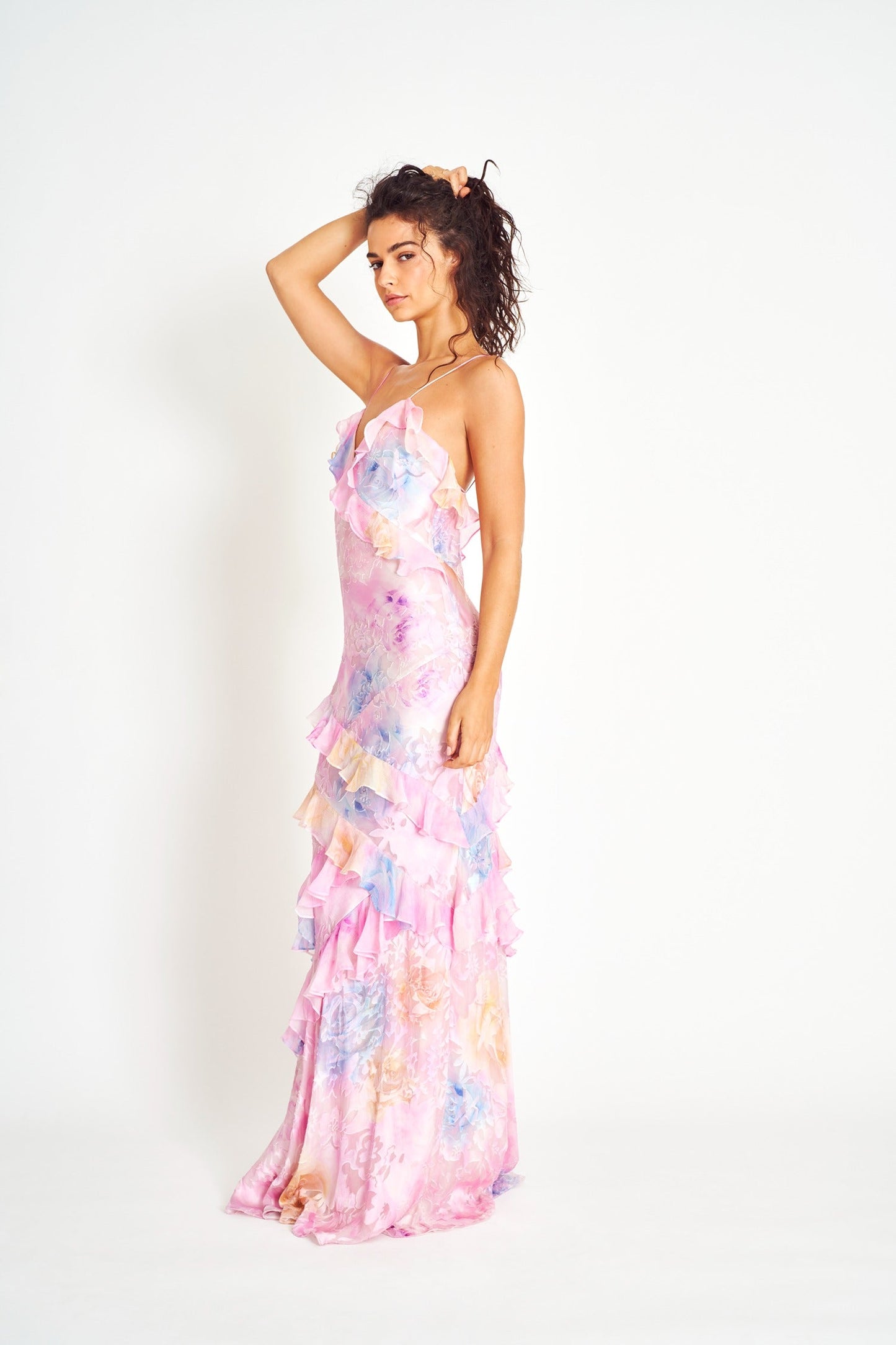 Estelle | Maxi Festkjole Lys Gul Blomstret Chiffon Flæser til Kvinder