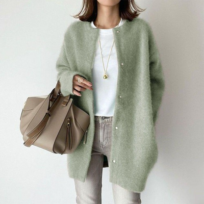 Hélène | Cardigan Beige Fluffy Uld Knaplukket Oversized til Kvinder