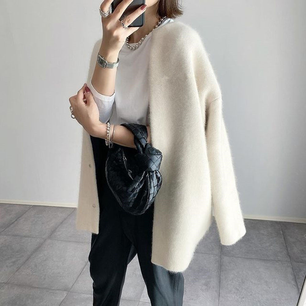Hélène | Cardigan Beige Fluffy Uld Knaplukket Oversized til Kvinder