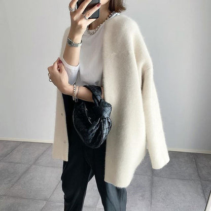 Hélène | Cardigan Beige Fluffy Uld Knaplukket Oversized til Kvinder