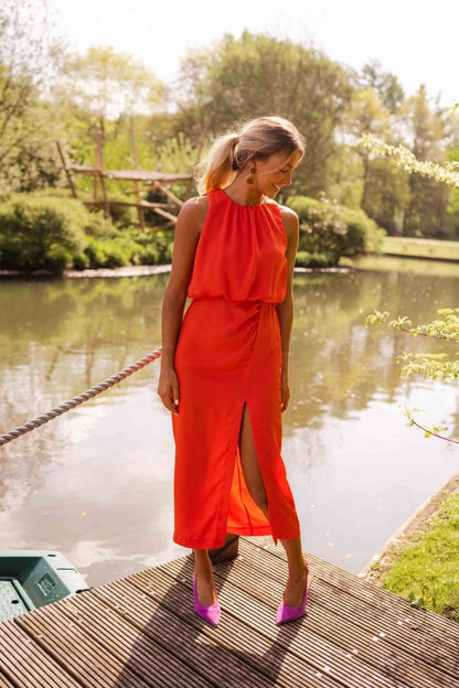 Lucia | Midi Sommerkjole Orange-Rød Halterneck Slids til Kvinder